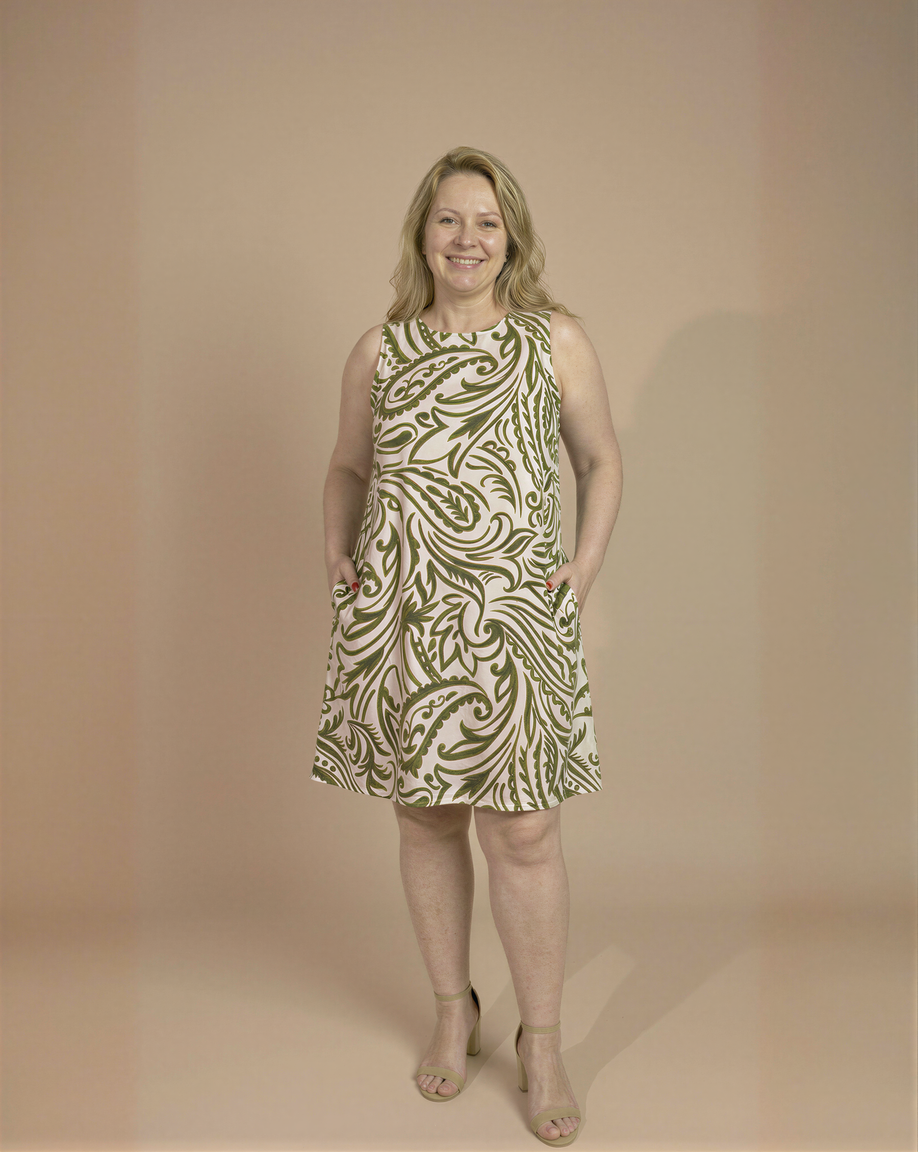 Vestido Amanda com Bolsos